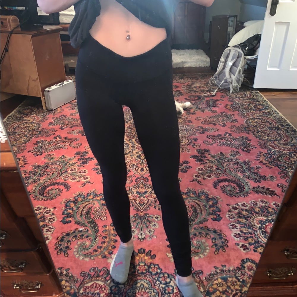 Lululemon Women’s Size 4 Mid-Rise Leggings - Picture 7 of 7